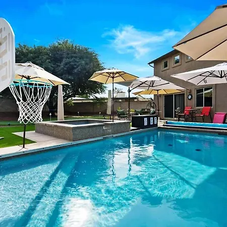 Family Fun Vacation, Heated Pool, Gameroom, Sauna-3